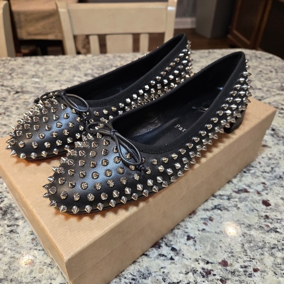 NEW Christian Louboutin Sweetie Jane Spikes Black Studded Flats Size 37 - Picture 3 of 13